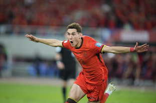 记者：米利唐、赫伊森、阿拉巴、卡瓦哈尔、阿森西奥缺席训练（记者：米利唐、赫伊森、阿拉巴、卡瓦哈尔、阿森西奥未参加训练）