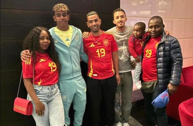 佩林：斯帕莱蒂正努力在技术层面带来新的概念，他非常细致（佩林：斯帕莱蒂致力于在技战术层面引入新理念，且极为细致）