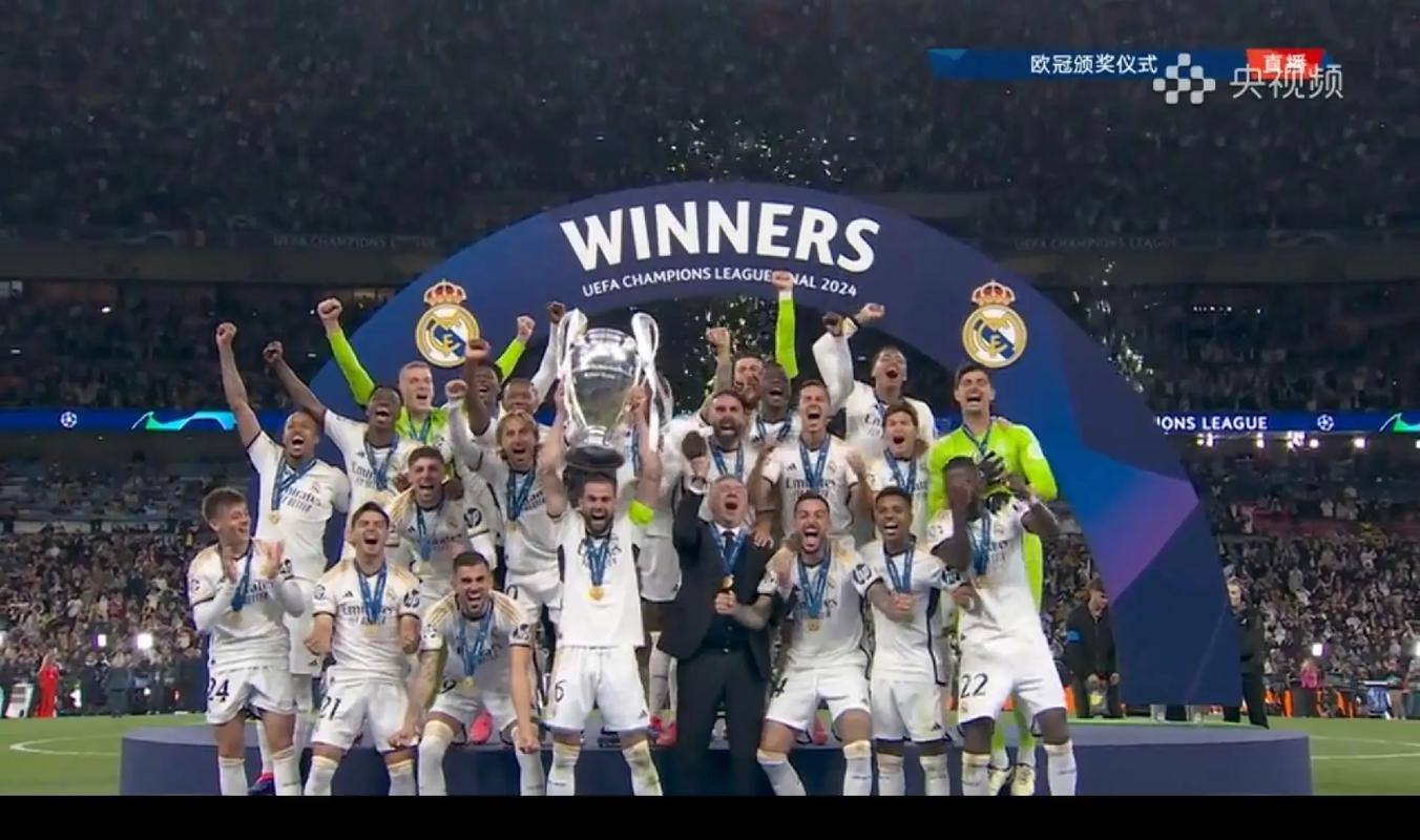 斯洛特：第十名对于利物浦来说远远不够，必须得改变现状（斯洛特直言：利物浦第十难以接受，必须扭转局面）